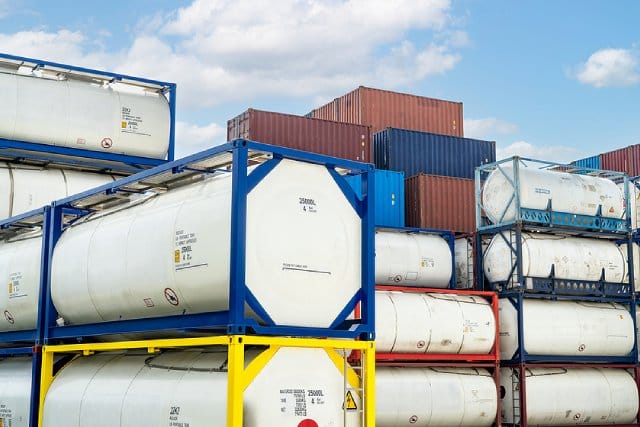 Benefits Of Using ISO Tank Containers For Warehousing