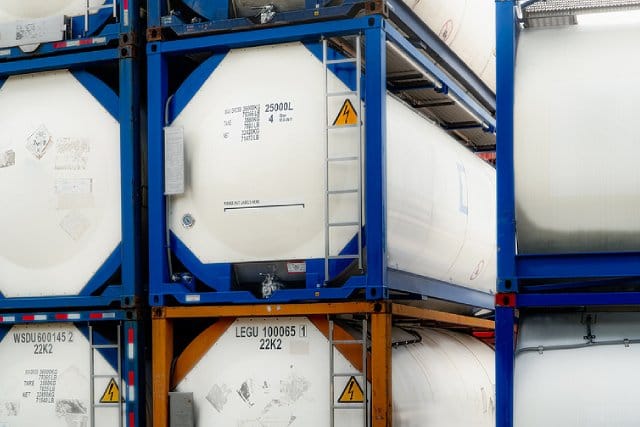 5 Safety Tips For Handling & Transporting ISO Tank Containers