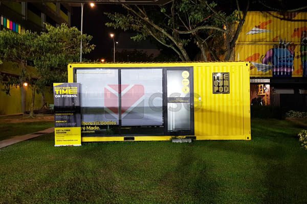 cafe container, shipping container architecture, container designs, container events, container shops, container displays, container pop-up, container kitchen, container bar, temporary space, container backdrop, event container, gym container, container gym