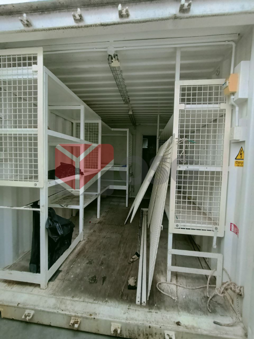 20ft x 8ft fitted container (152634)