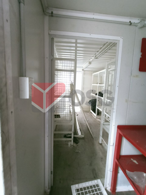 20ft x 8ft fitted container (152634)
